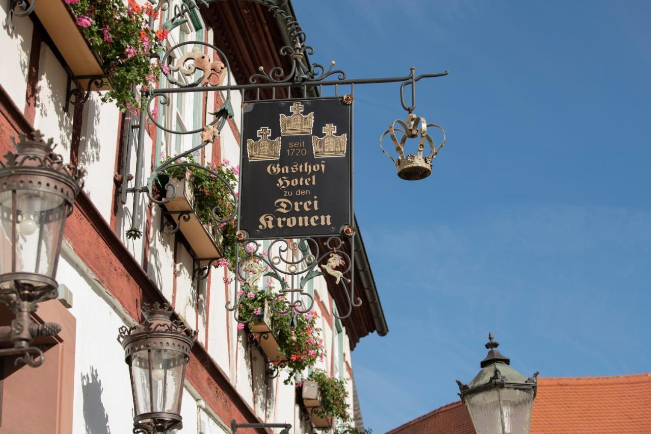 Hotel Zu Den Drei Kronen Seligenstadt Εξωτερικό φωτογραφία