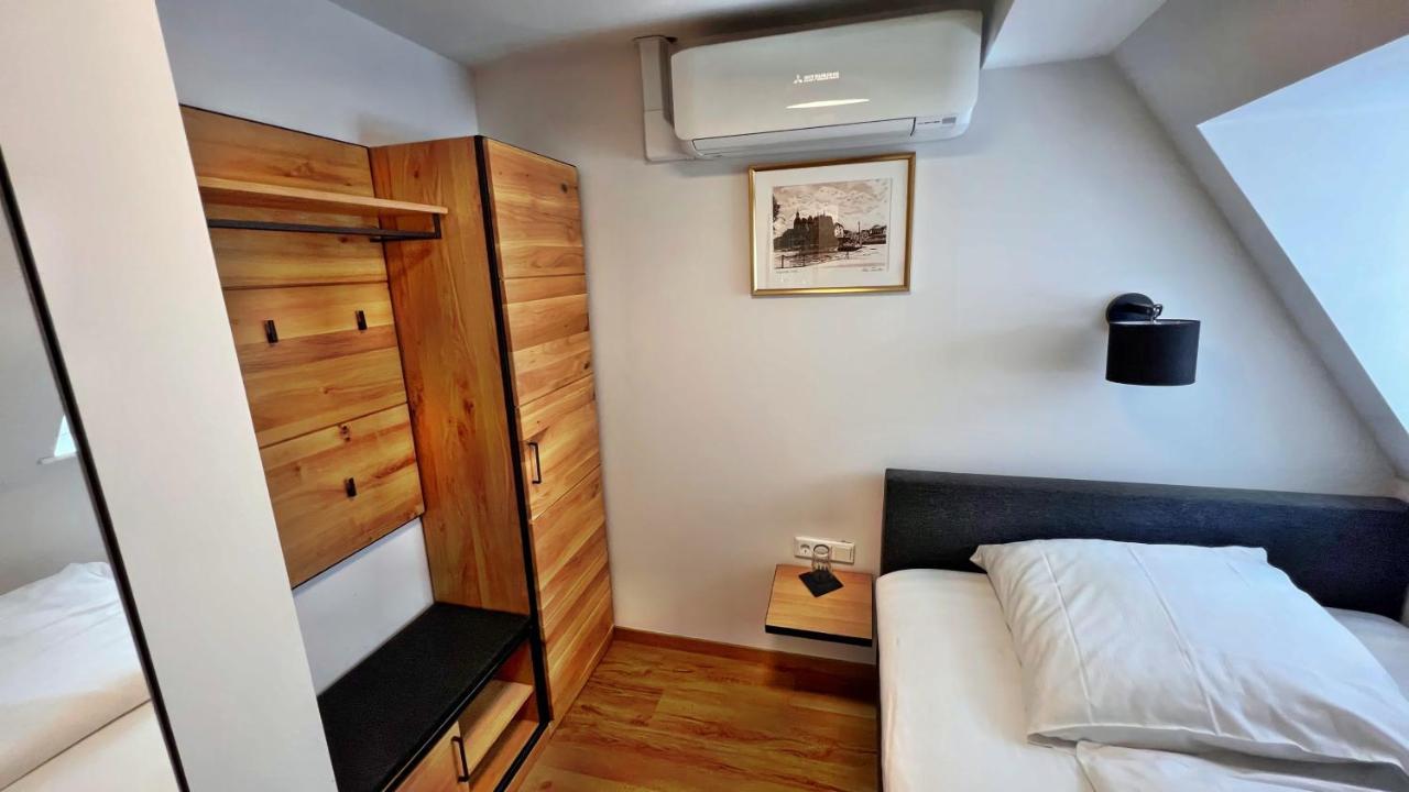 Hotel Zu Den Drei Kronen Seligenstadt Εξωτερικό φωτογραφία