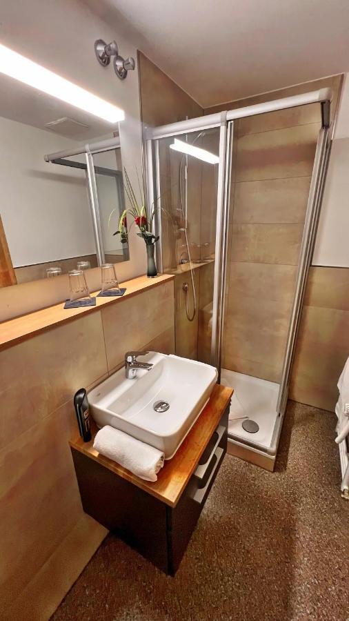 Hotel Zu Den Drei Kronen Seligenstadt Εξωτερικό φωτογραφία